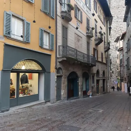 B&B Piazza Vecchia *