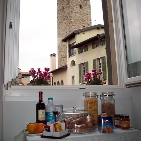 B&B Piazza Vecchia * ベルガモ