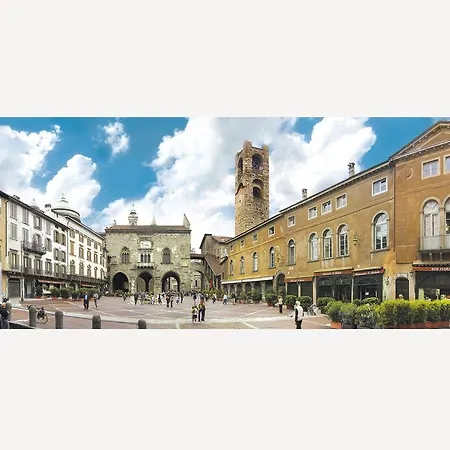 B&B Piazza Vecchia * ベルガモ