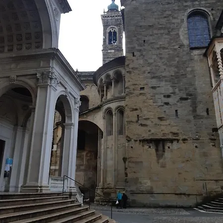 B&B Piazza Vecchia *