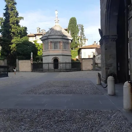 B&B Piazza Vecchia