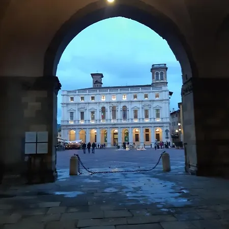 B&B Piazza Vecchia Bergamo